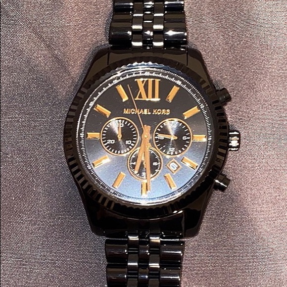 MICHAEL KORS Men's Watch - Brand New - Picture 3 of 3